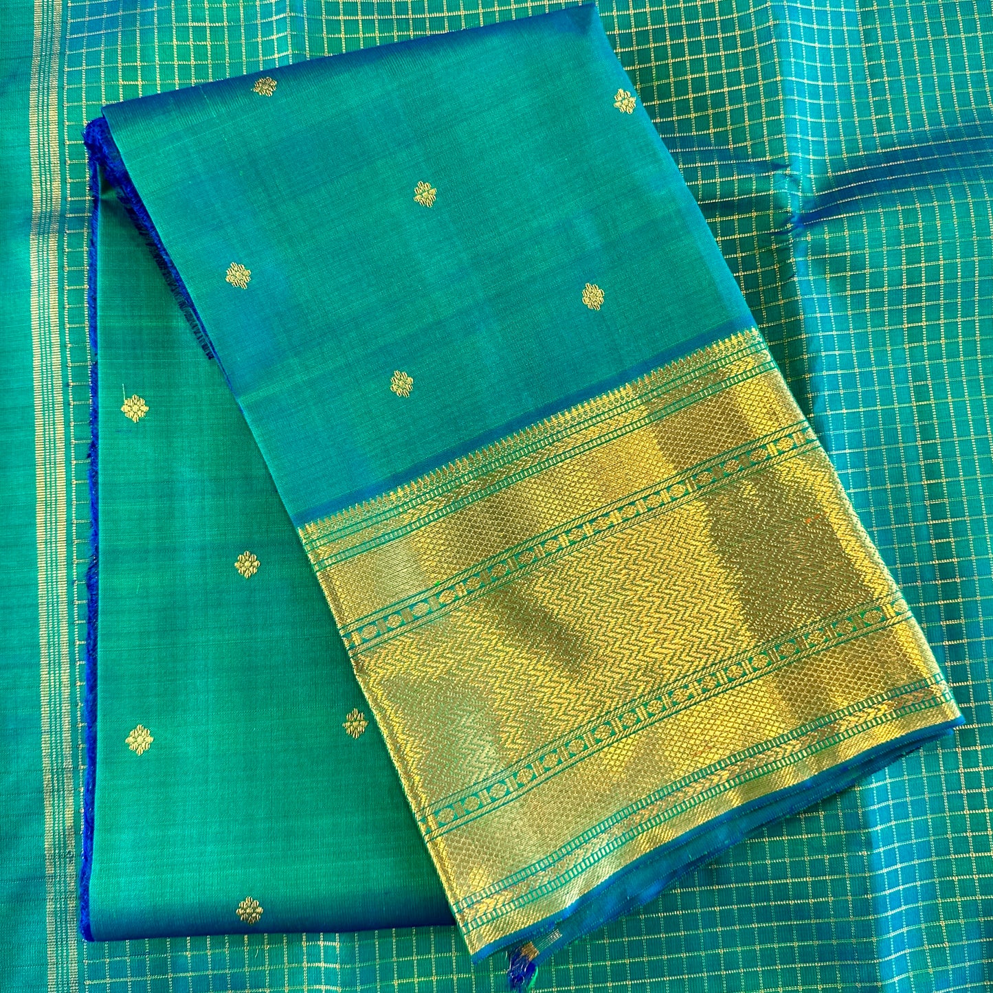 Kanjivaram Silk Saree - AW1391KS