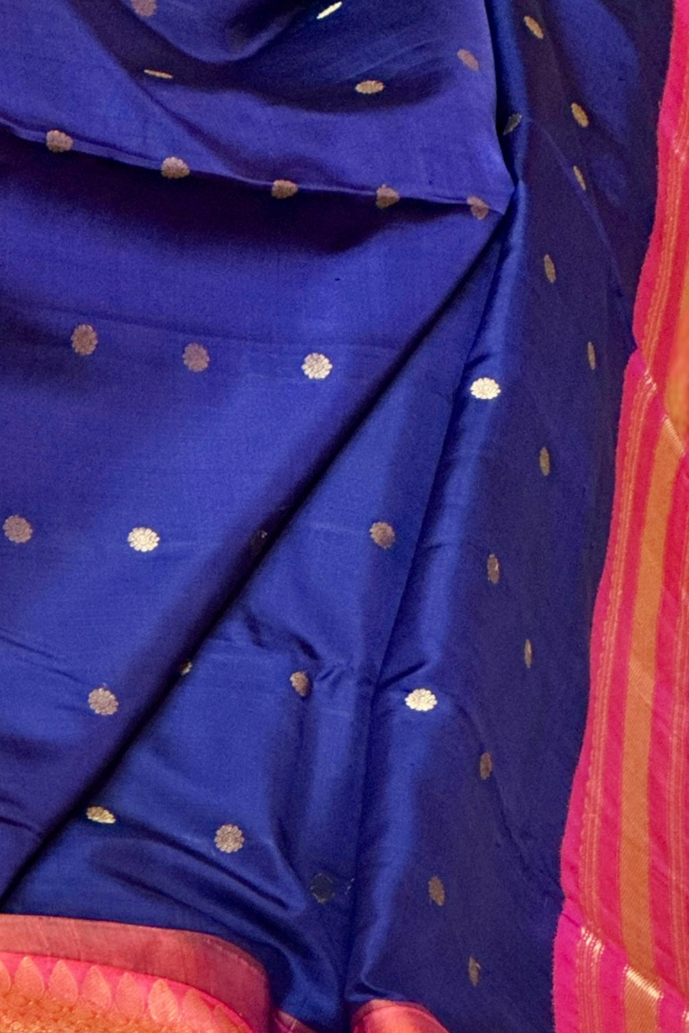 Gadwal Silk Saree - AW1045GS