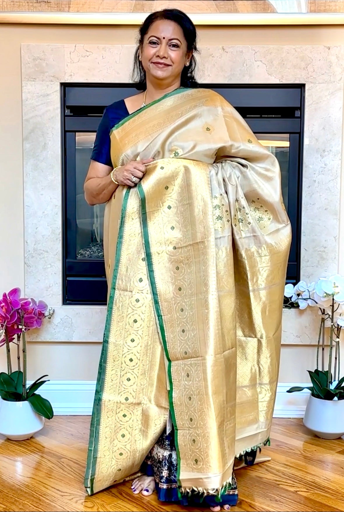 Gadwal Silk Saree - AW1081GS