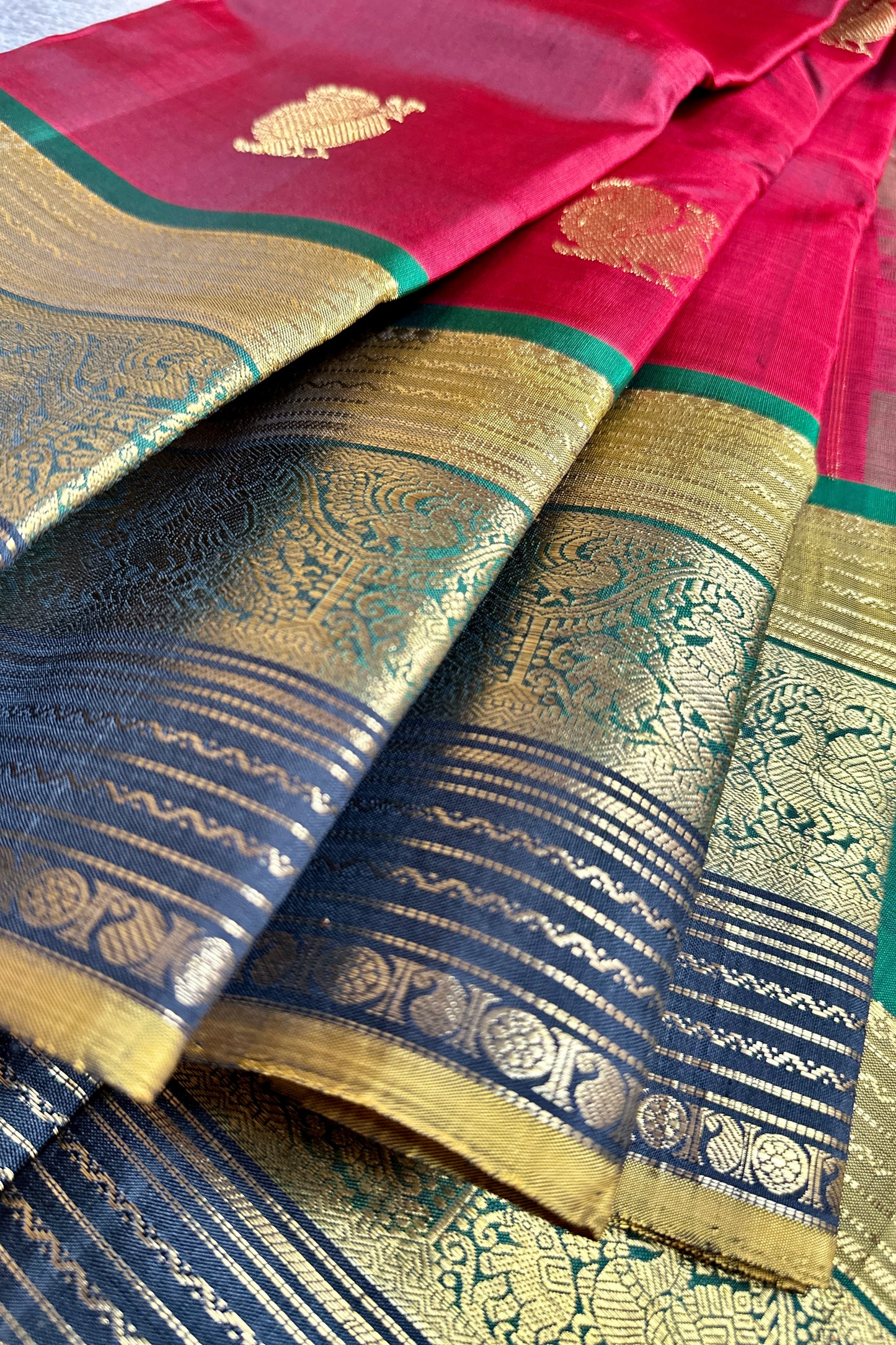 Kanjivaram Silk Saree - AW1481KS