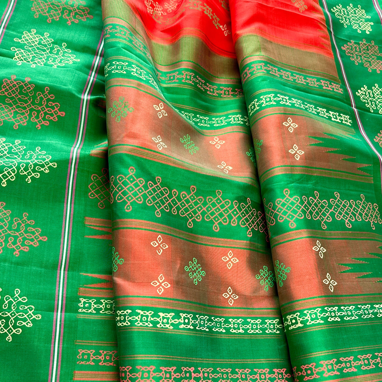 Kanjivaram SIlk Saree - AW1424KS