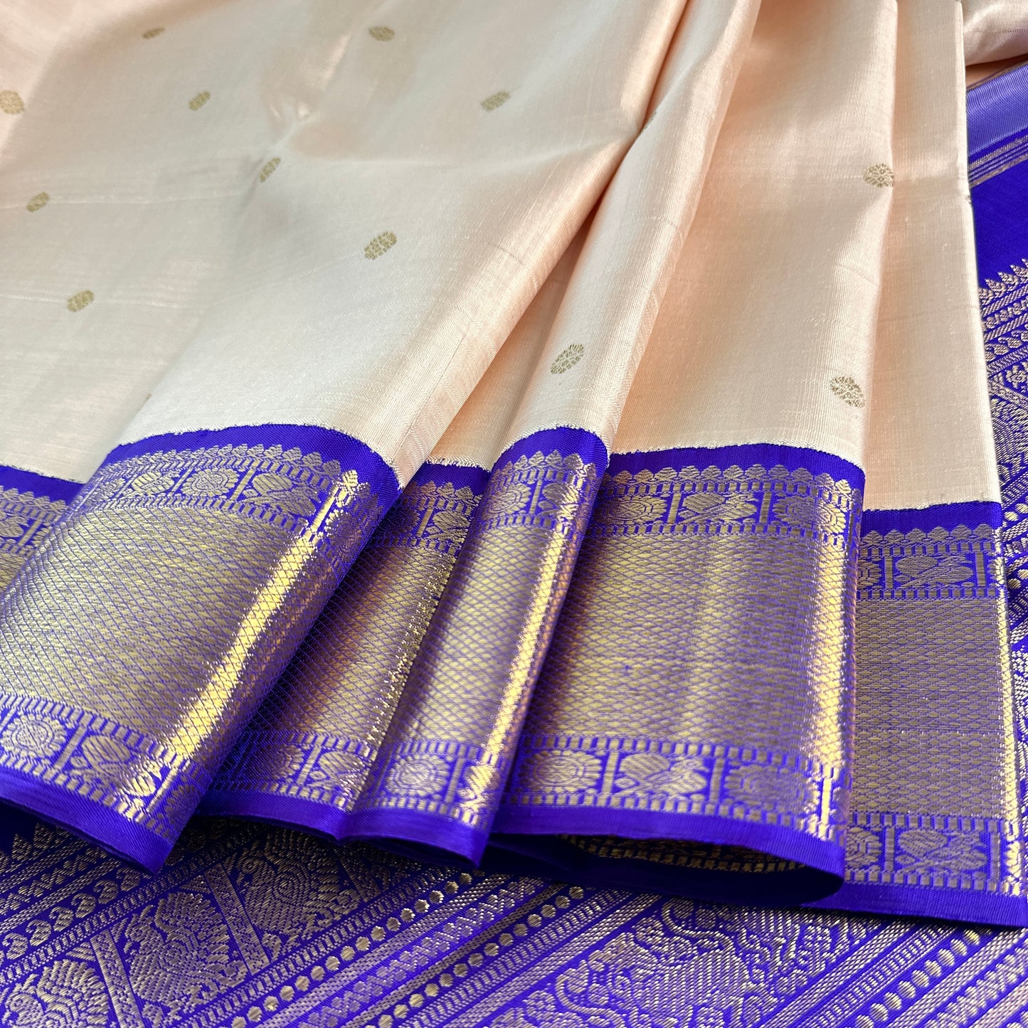 Kanjivaram Silk Saree - AW1406KS