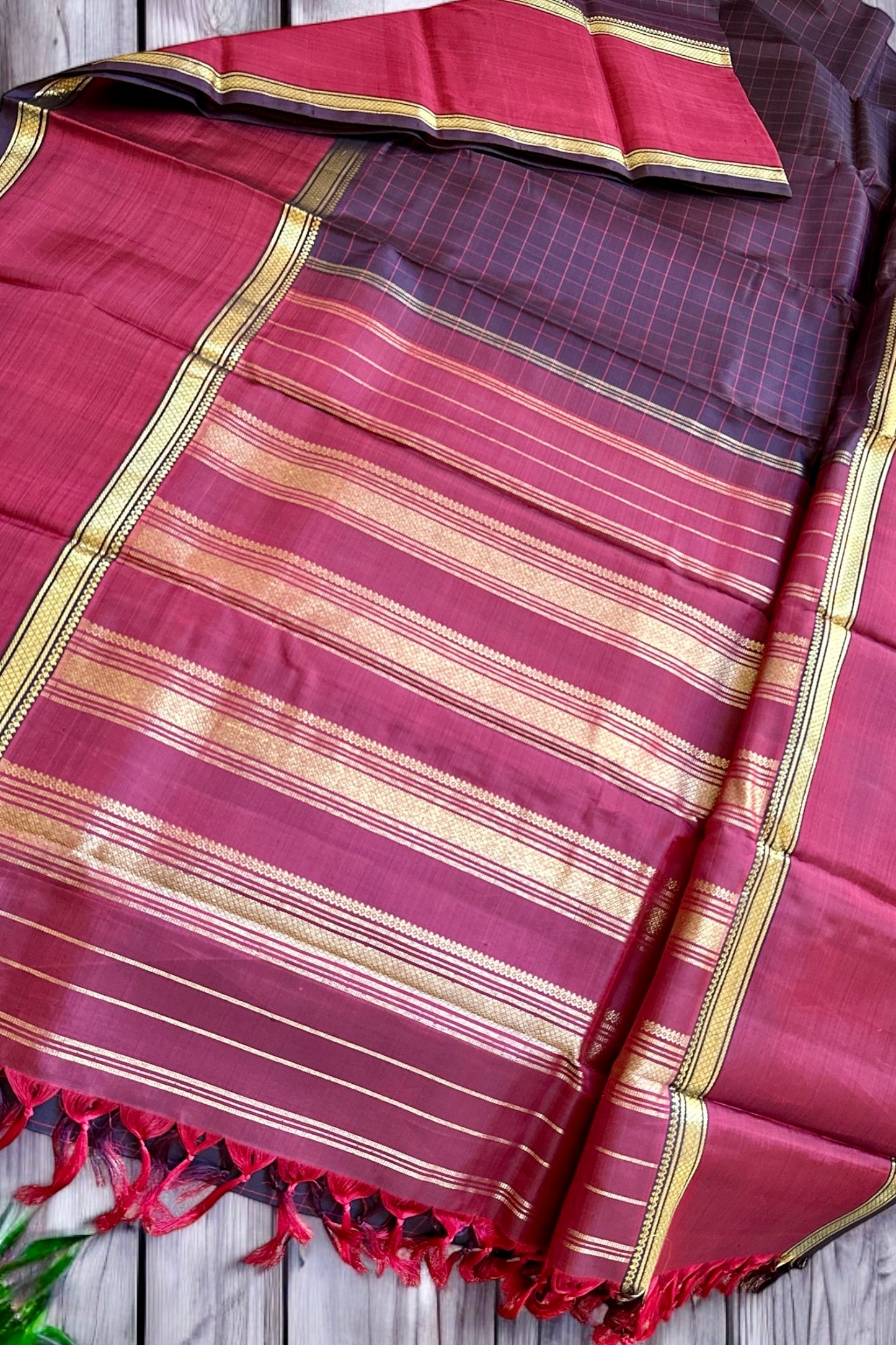 Kanjivaram SIlk Saree - AW1496KS