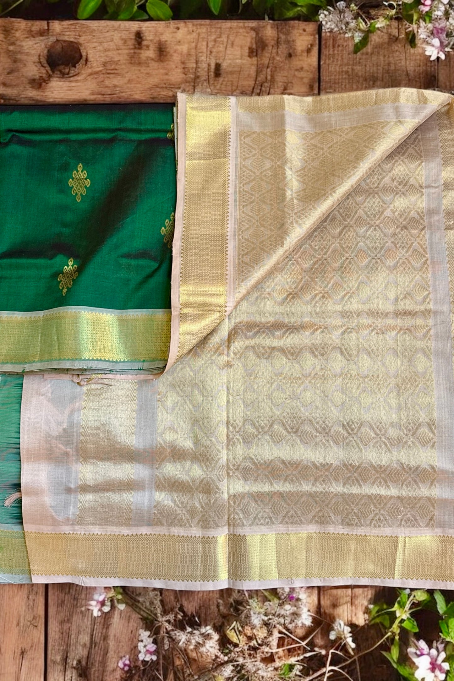 Silk Cotton Saree - AW1494SC