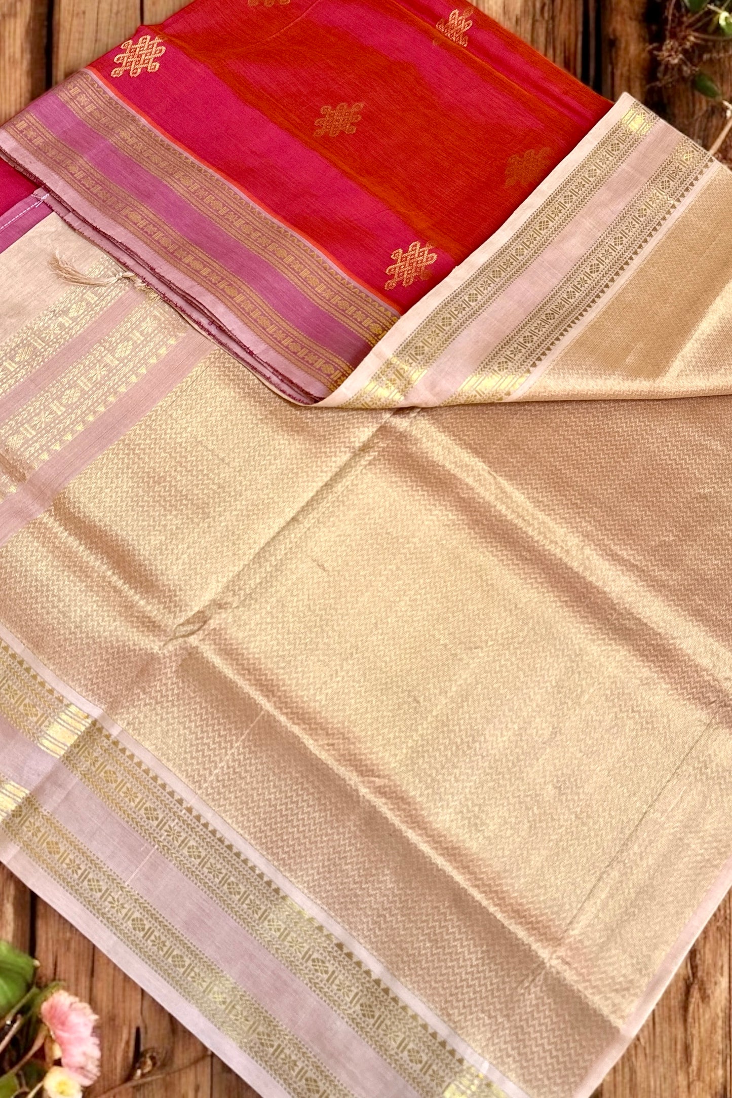 Silk Cotton Saree - AW1501KS