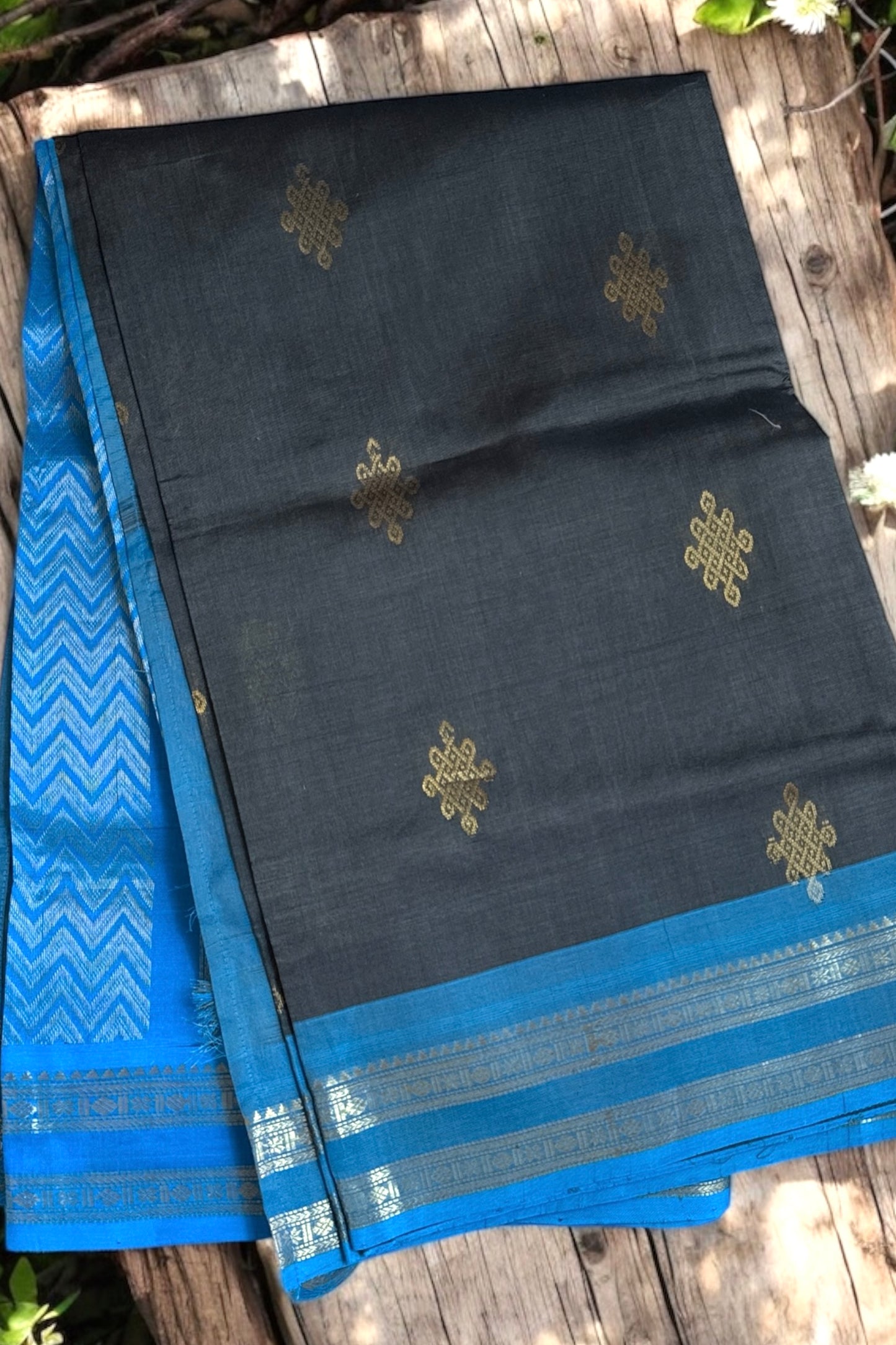 Silk Cotton Saree - AW1453SC