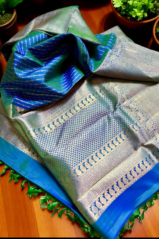 Kanjivaram Silk Saree - AW1682KS