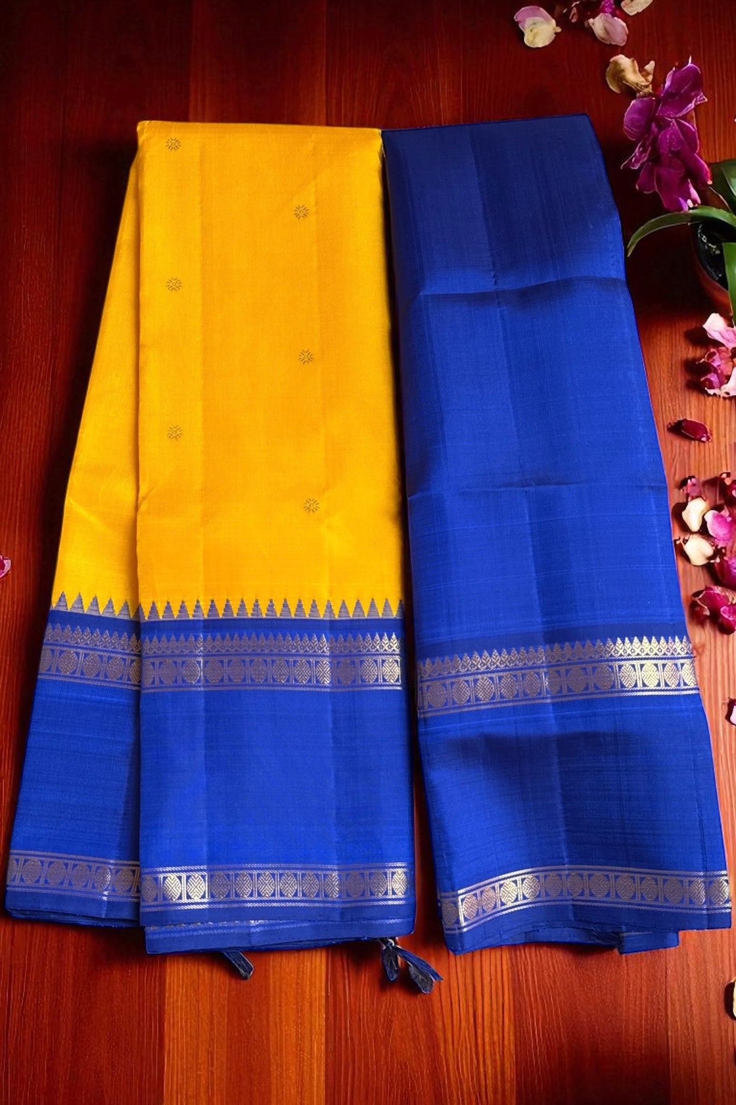 Kanjivaram Silk Saree - AW1749KS