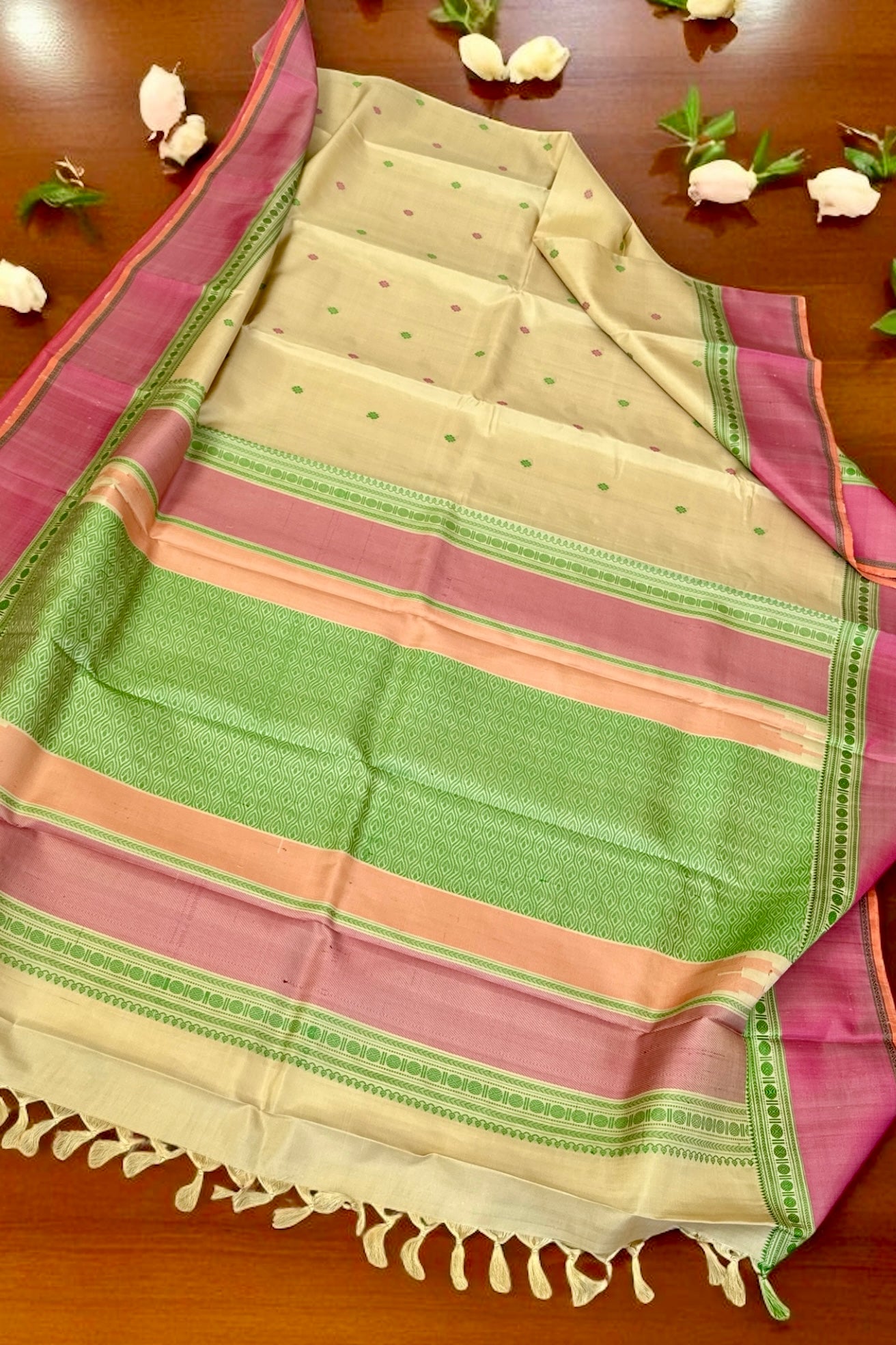 Kanjivaram Silk Saree - AW110KSCL