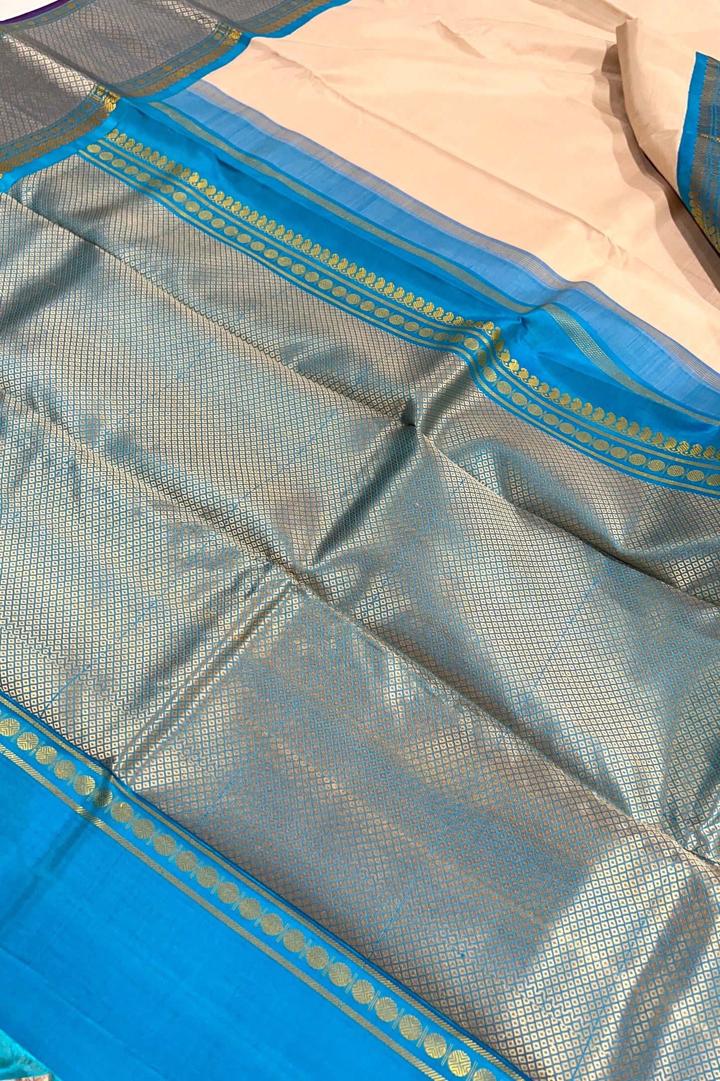 Kanjivaram Silk Saree - AW1346KS