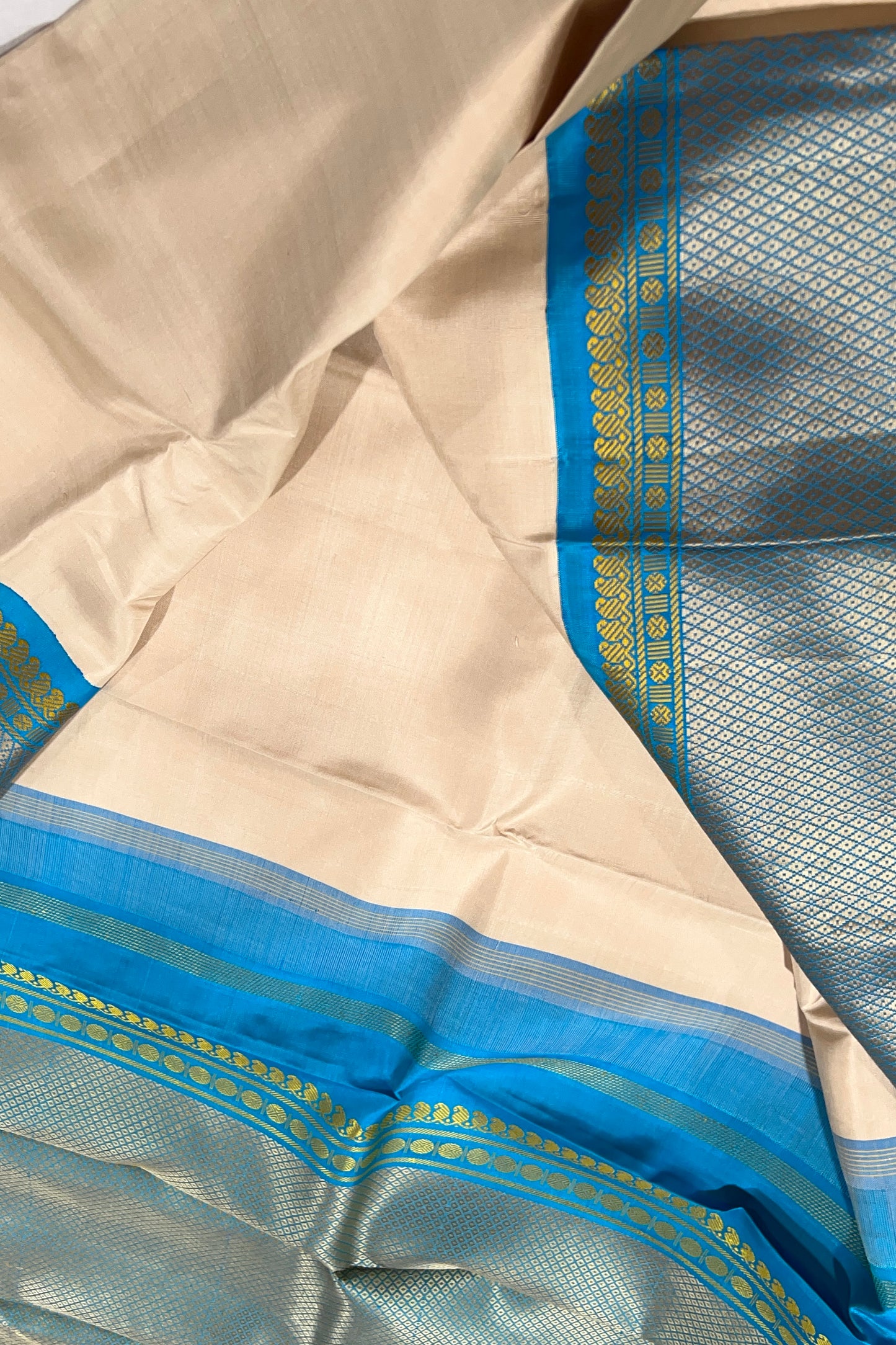 Kanjivaram Silk Saree - AW1346KS