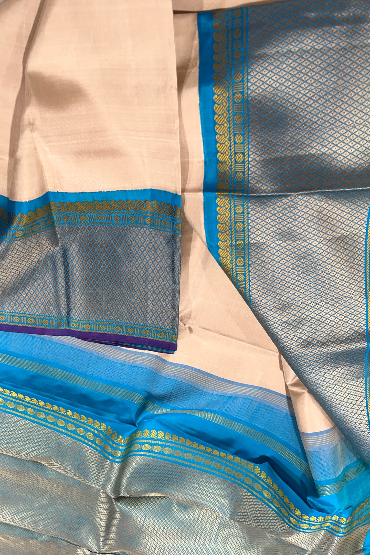 Kanjivaram Silk Saree - AW1346KS