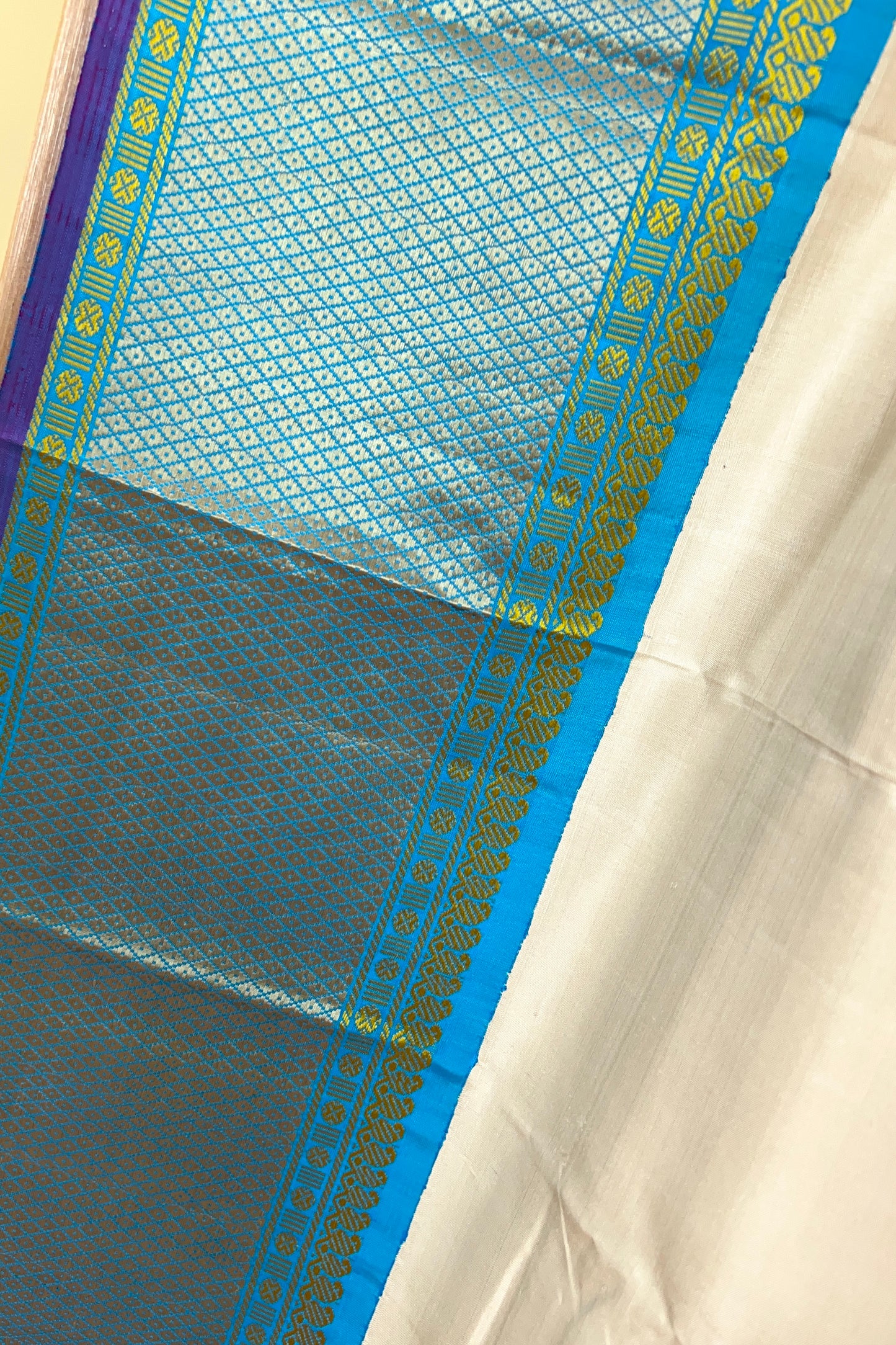 Kanjivaram Silk Saree - AW1346KS