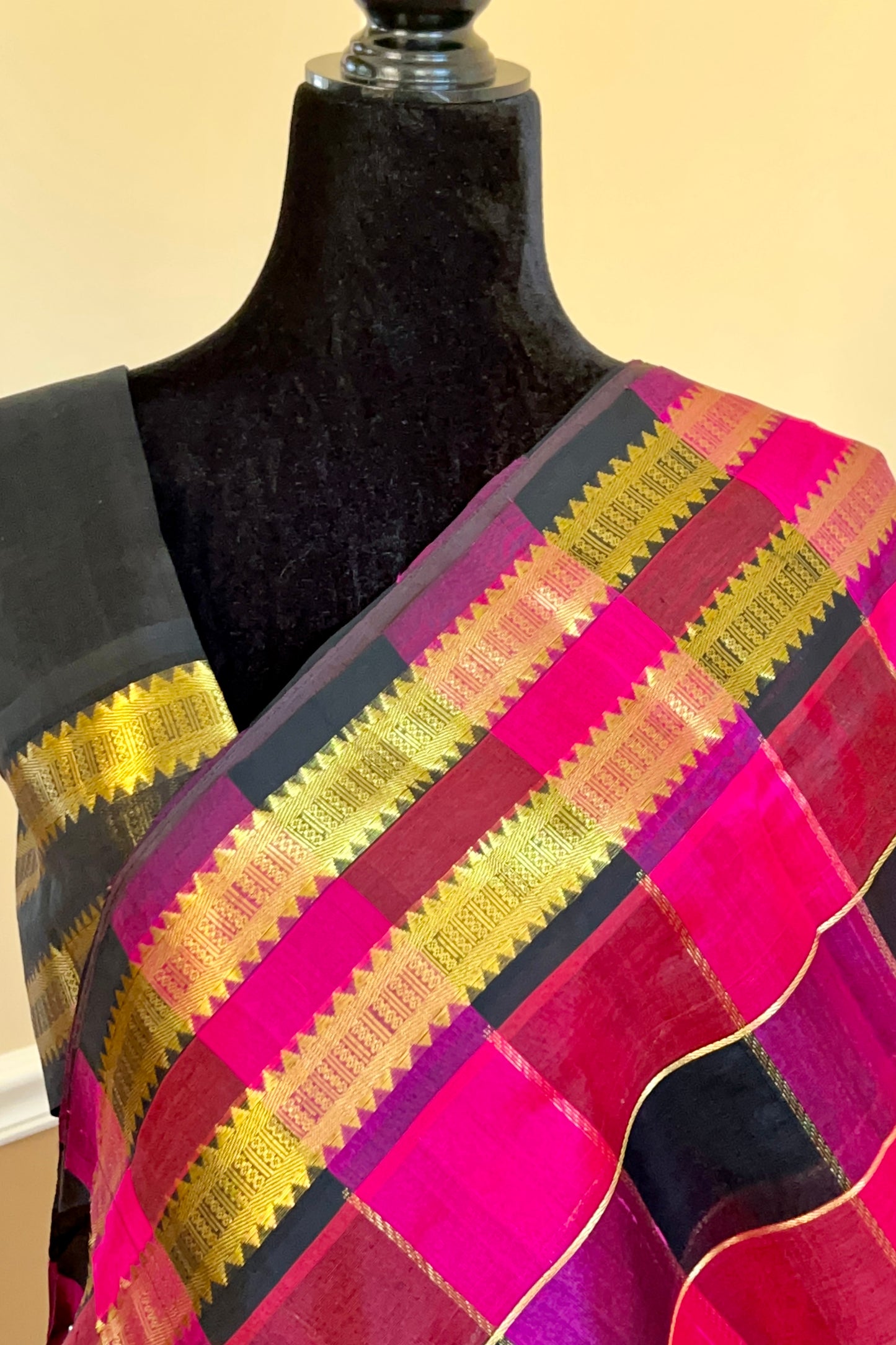 Silk Cotton Saree - AW1353SC