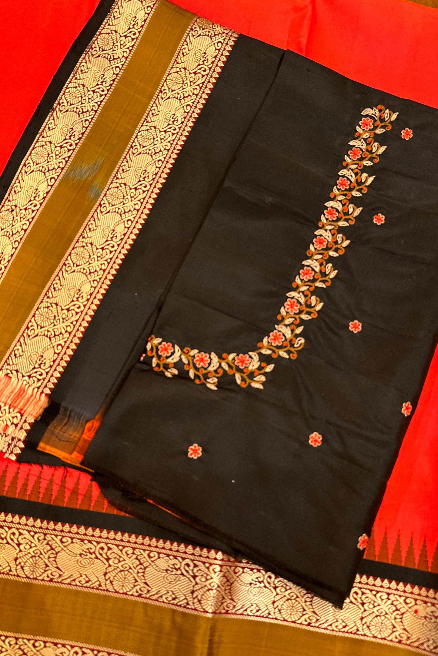 Kanjivaram Silk Saree - AW1444KS