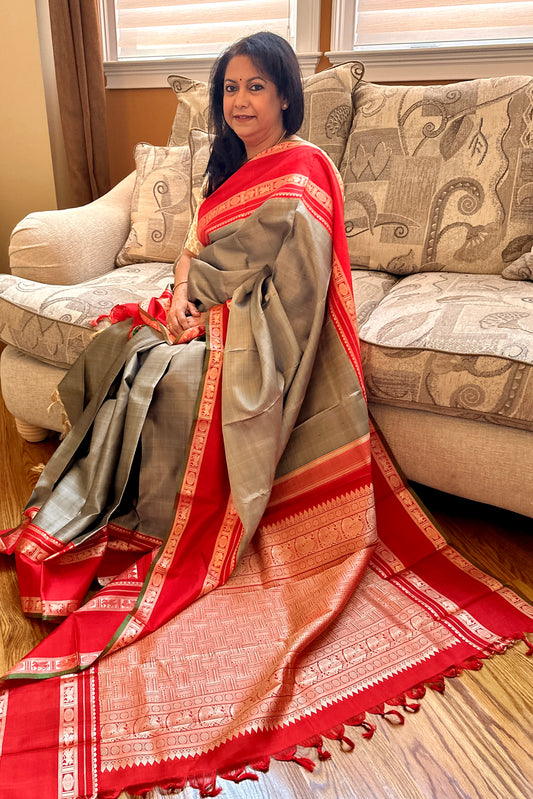 Kanjivaram Silk Saree - AW1242KS