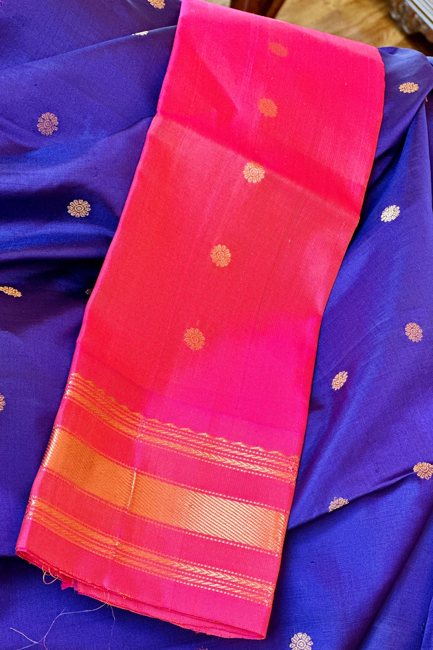 Gadwal Silk Saree - AW1045GS