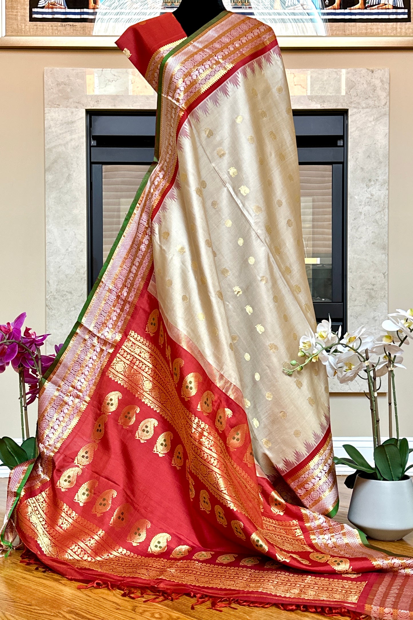 Gadwal Silk Saree - AW1083GS