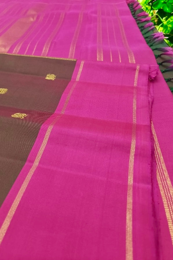 Kanjivaram Silk Saree - AW1652KS