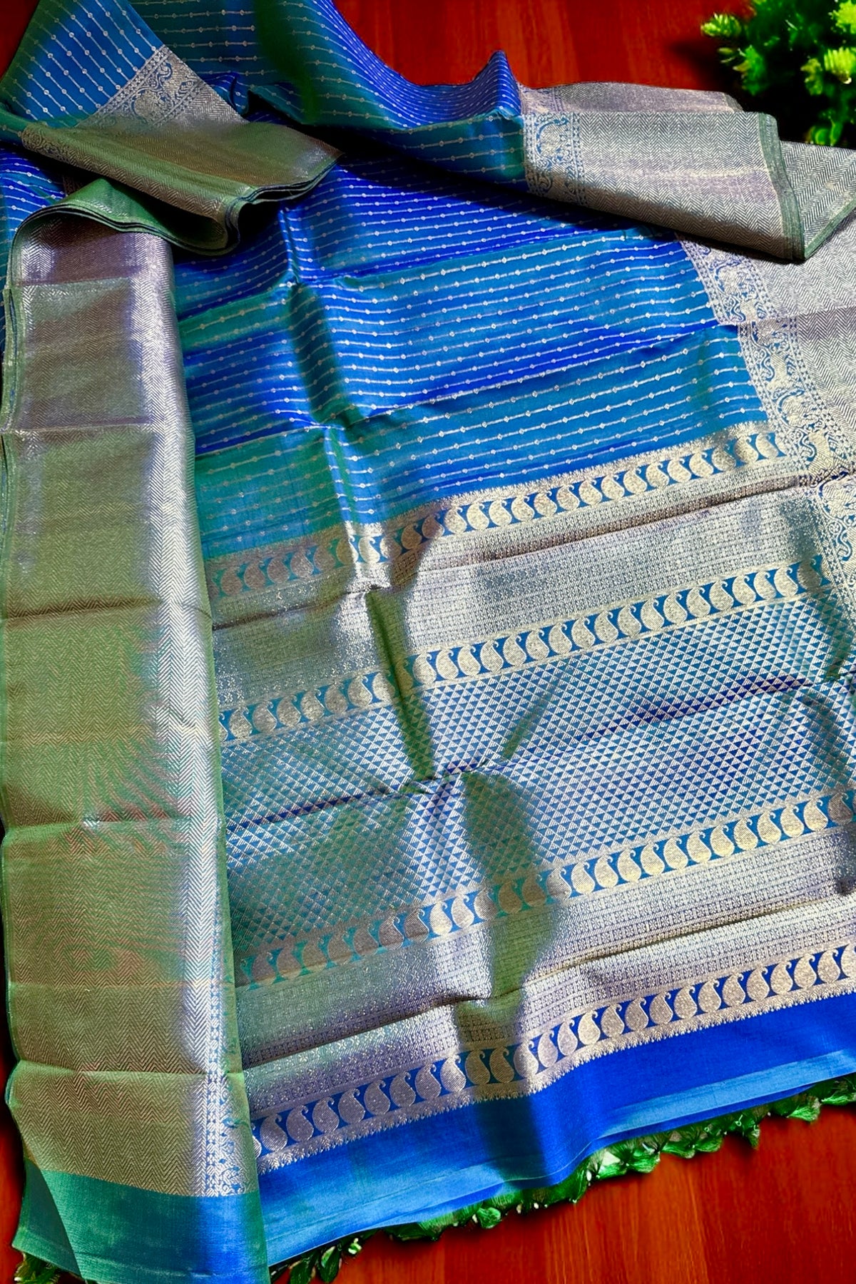 Kanjivaram Silk Saree - AW1682KS