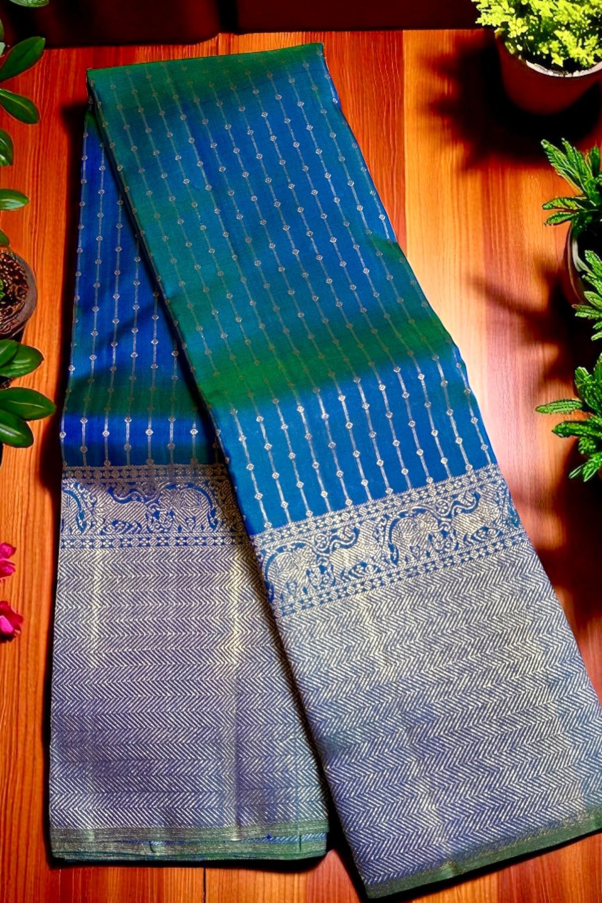 Kanjivaram Silk Saree - AW1682KS