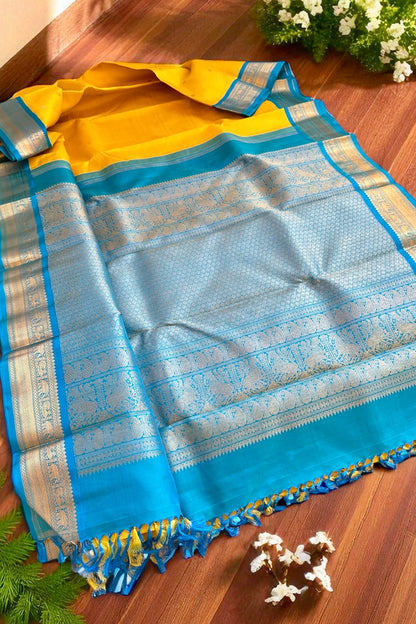 Kanjivaram SIlk Saree - AW1606KS