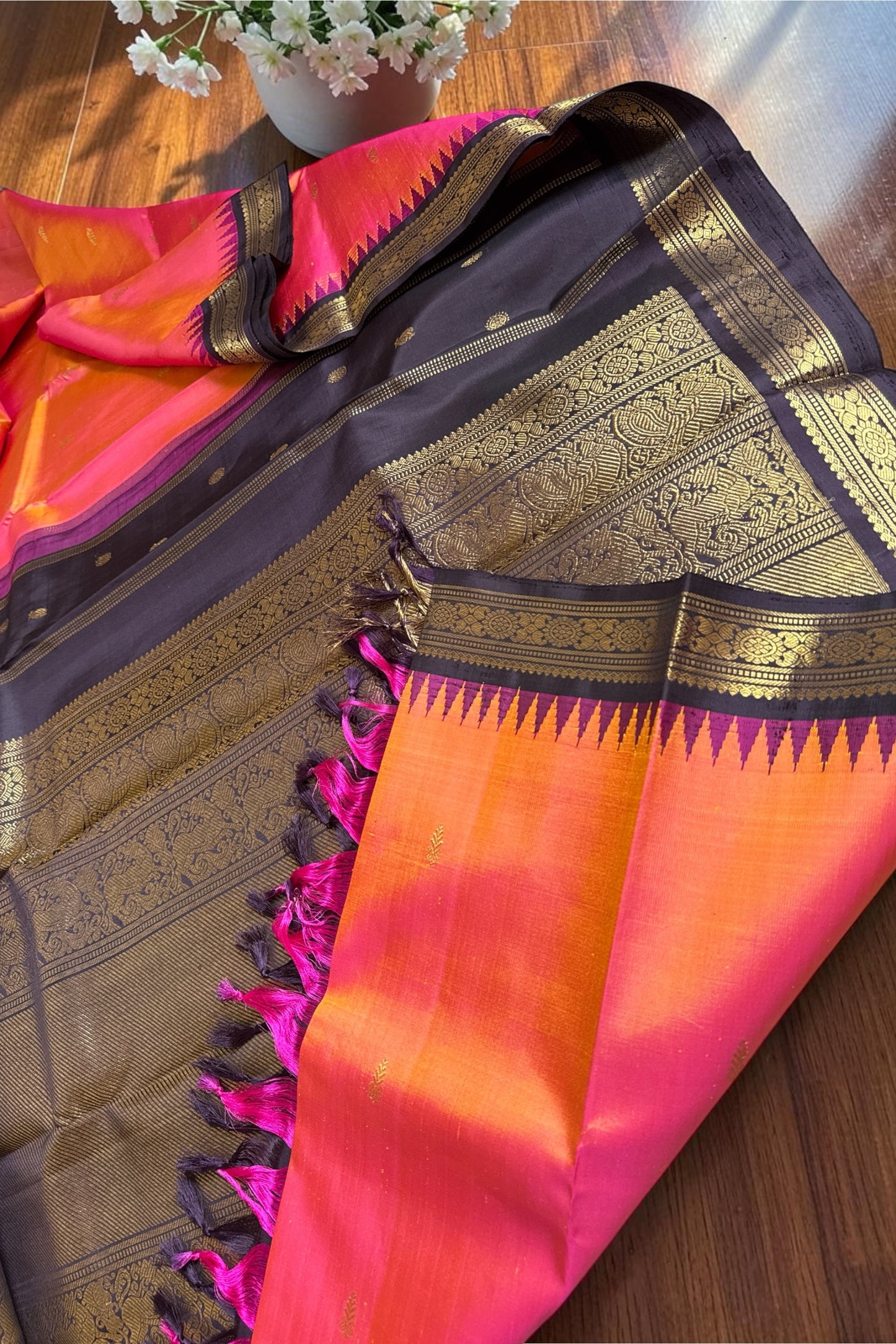 Kanjivaram SIlk Saree - AW1890KS