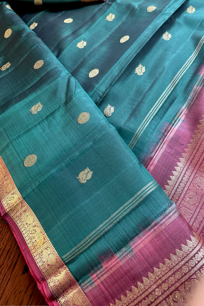 Kanjivaram Silk Saree - AW1852KS