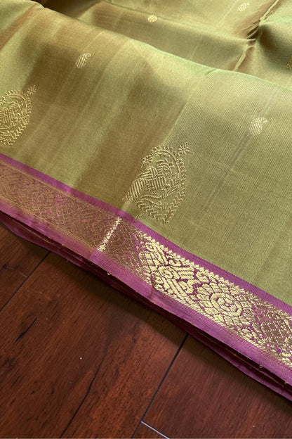 Kanjivaram Silk Saree - AW1831KS
