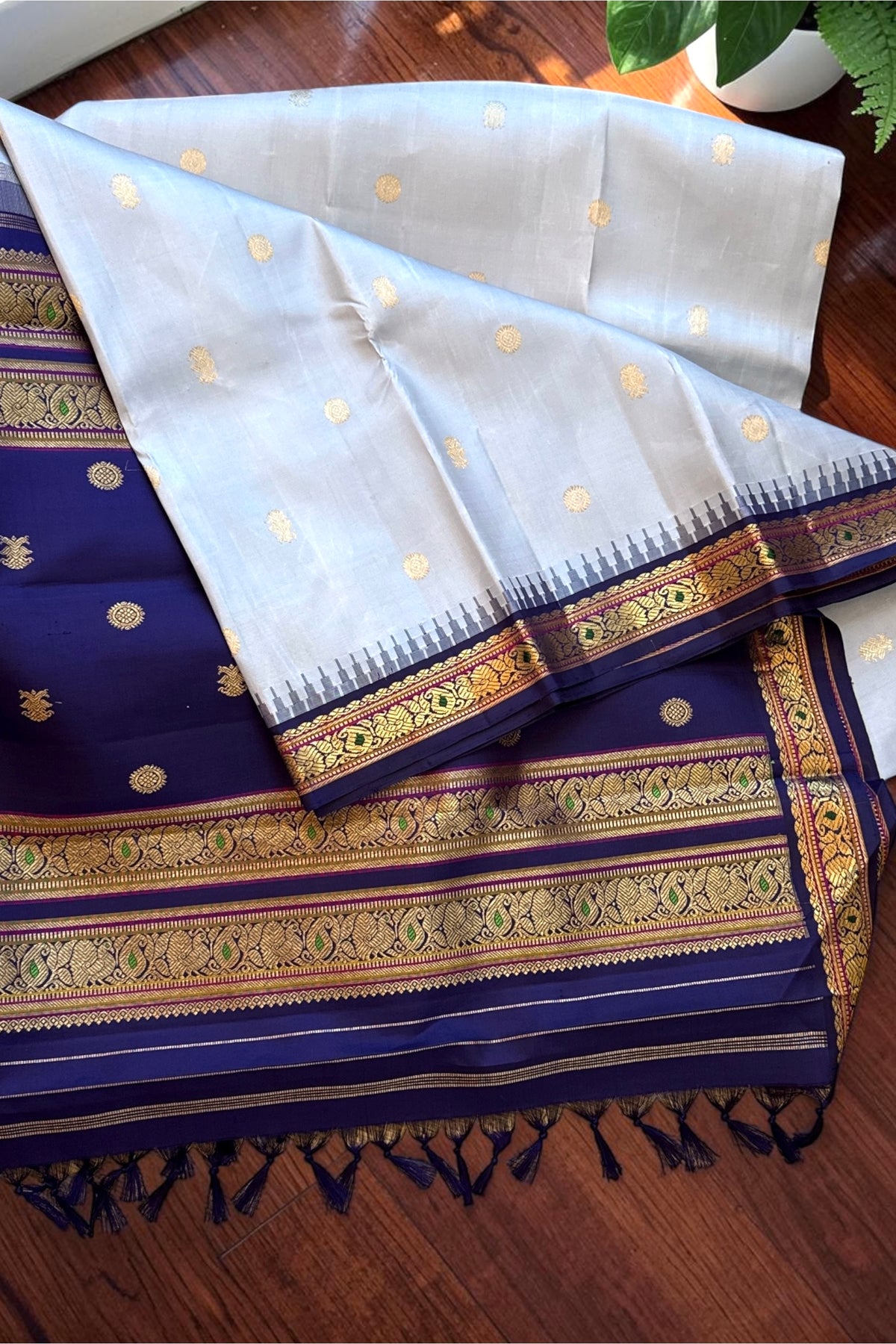 Kanjivaram Silk Saree - AW1876KS