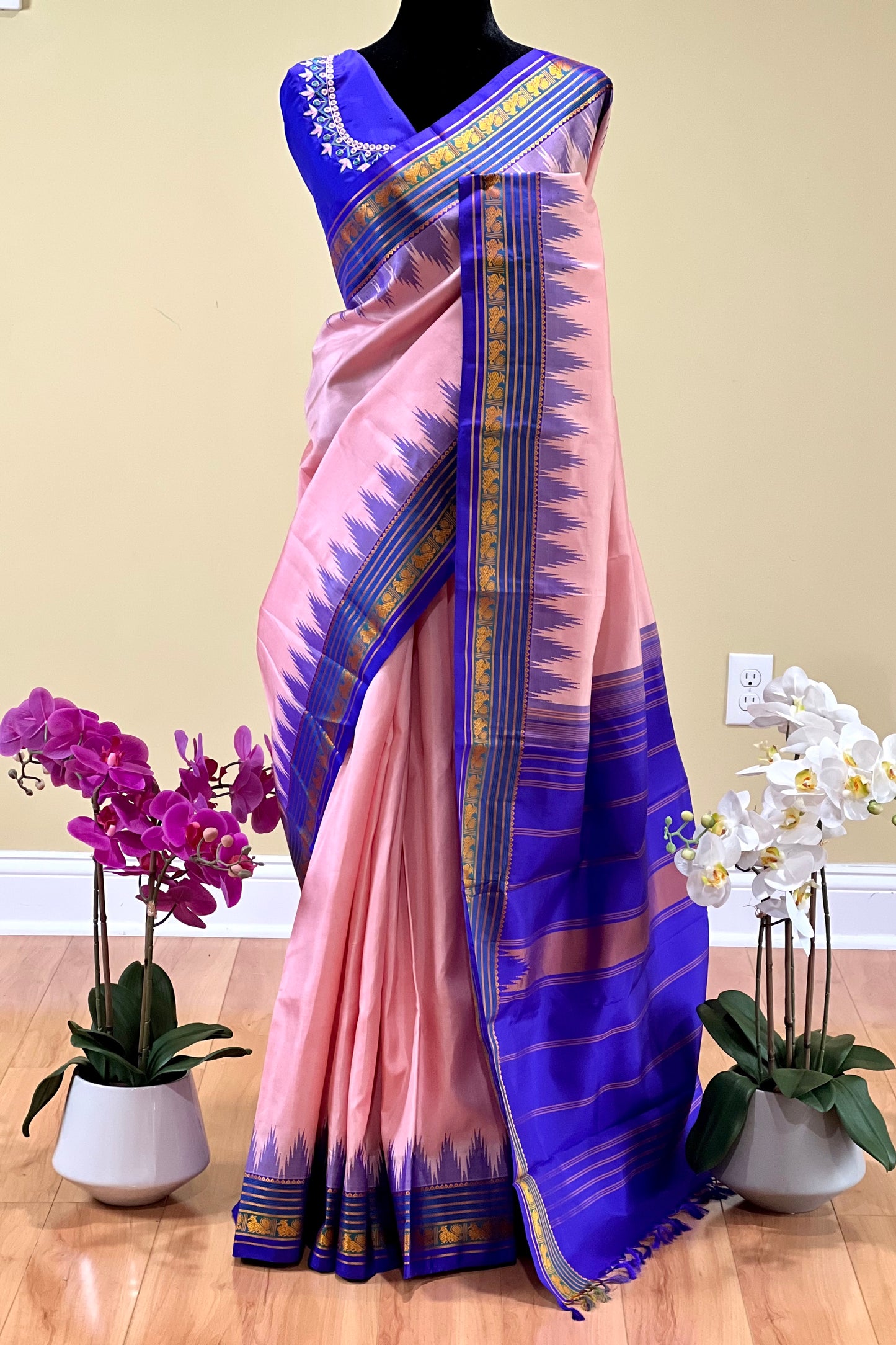 Kanjivaram Silk Saree - AW1244KS
