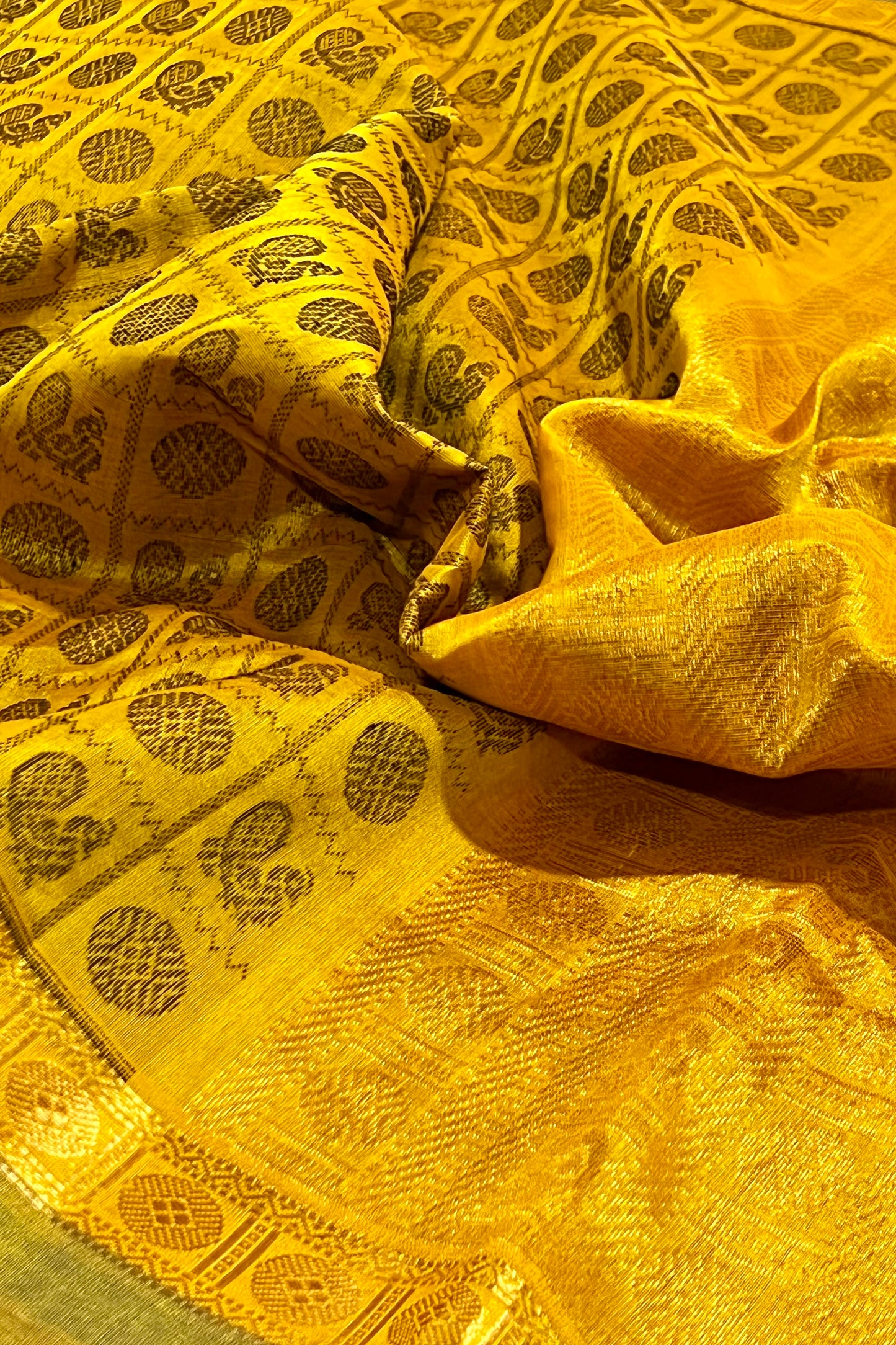 Silk Cotton Saree - AW1255SC