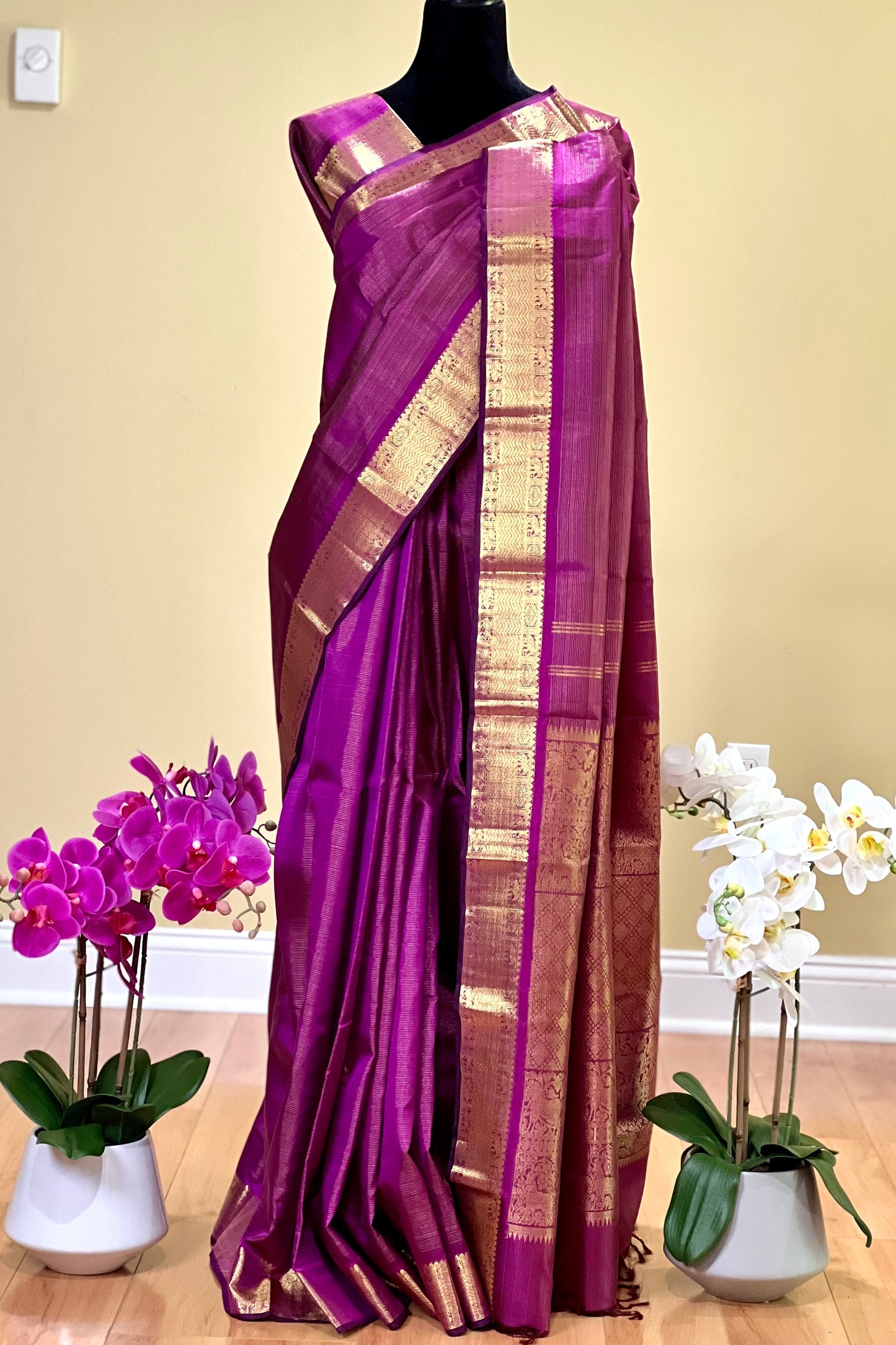 Kanjivaram Silk Saree - AW1269KS
