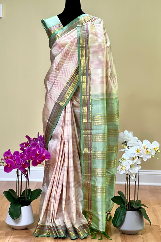 Kanjivaram SIlk Saree - AW1066KS