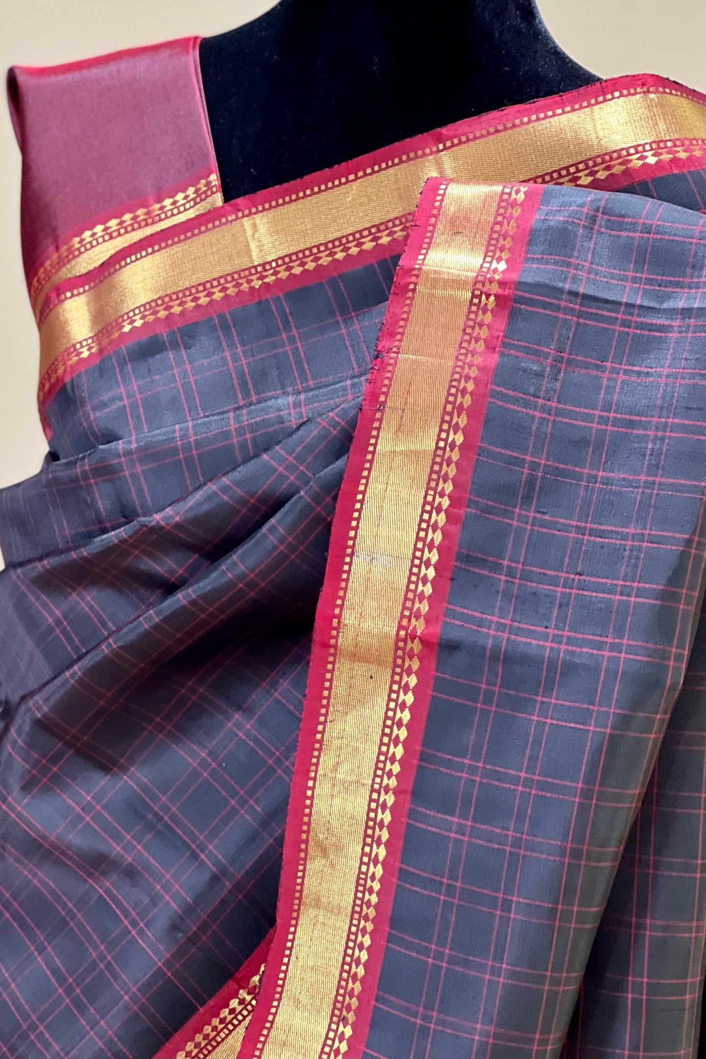 Kanjivaram Silk Saree - AW1065KS