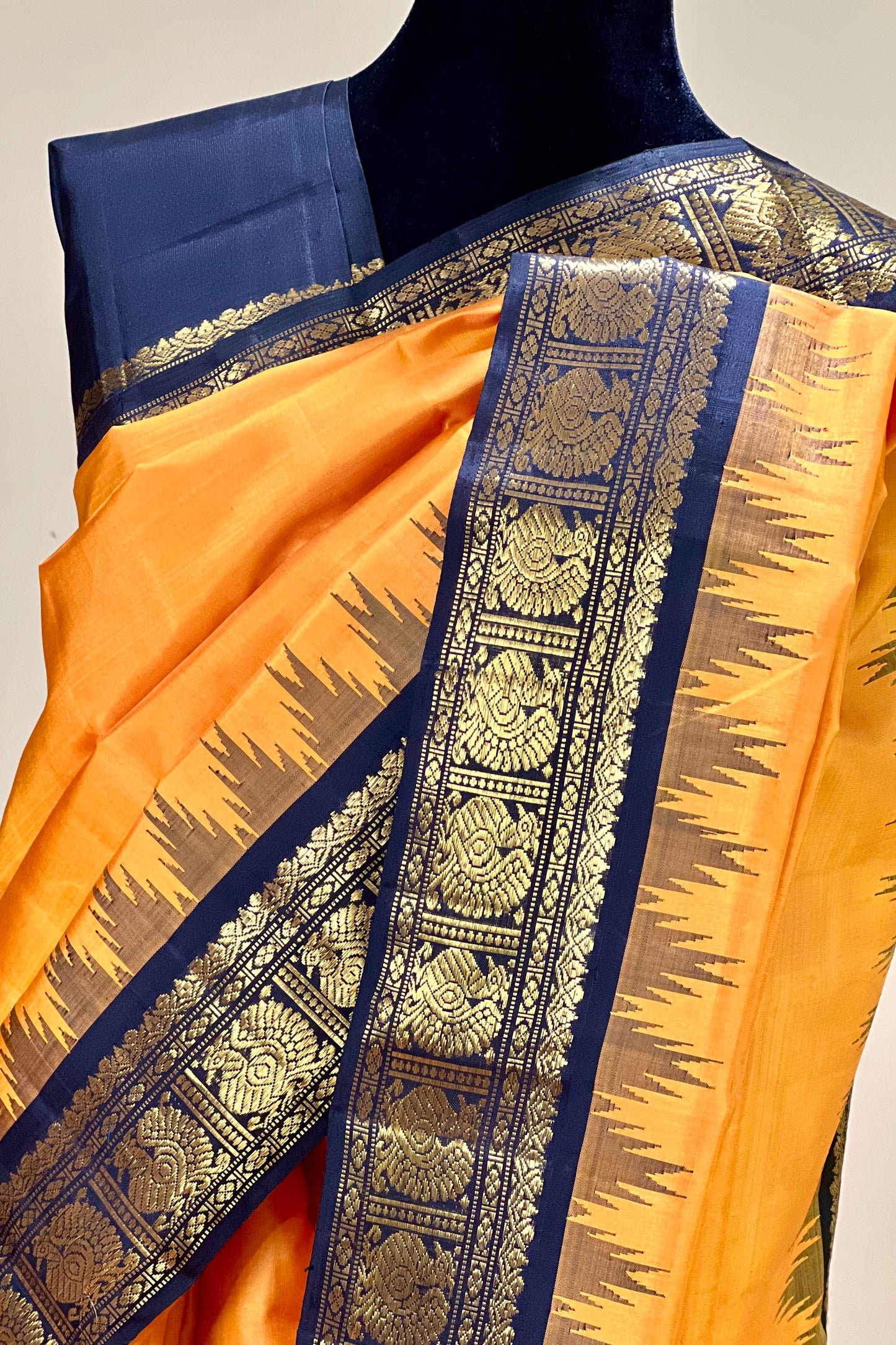 Kanjivaram Silk Saree - AW1062KS