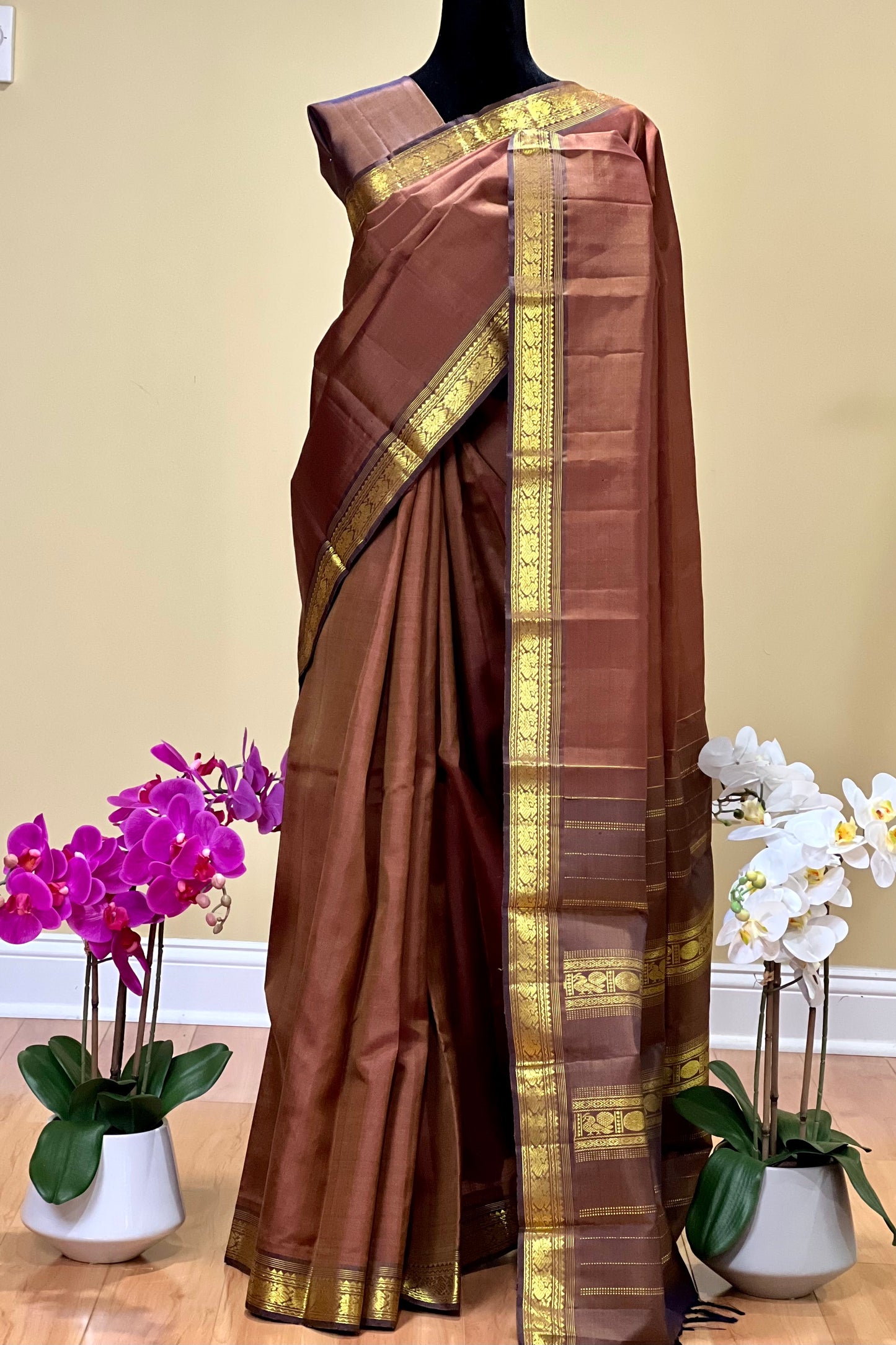 Kanjivaram Silk Saree - AW1082KS