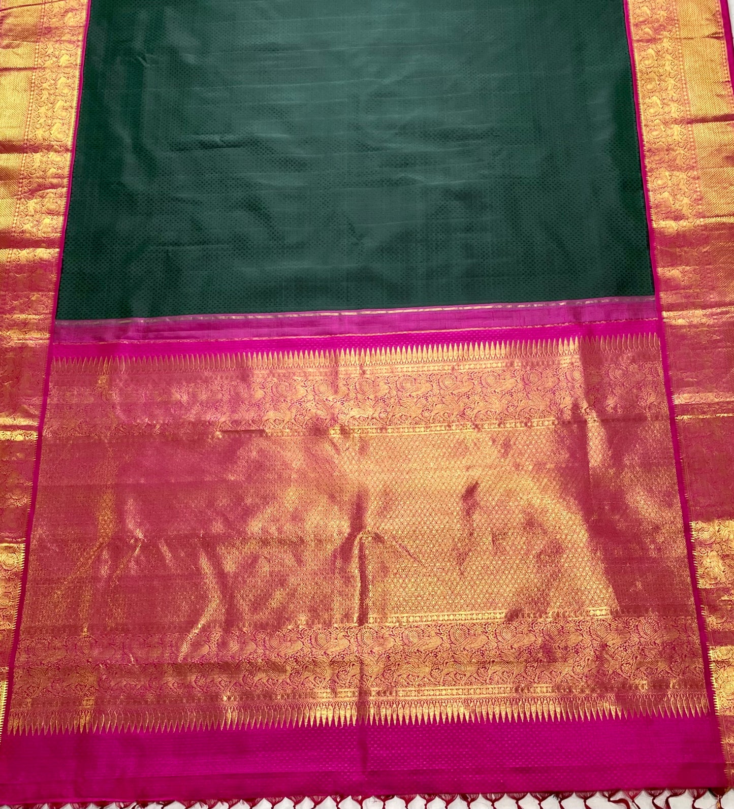 Kanjivaram Silk Saree - AW1200KS