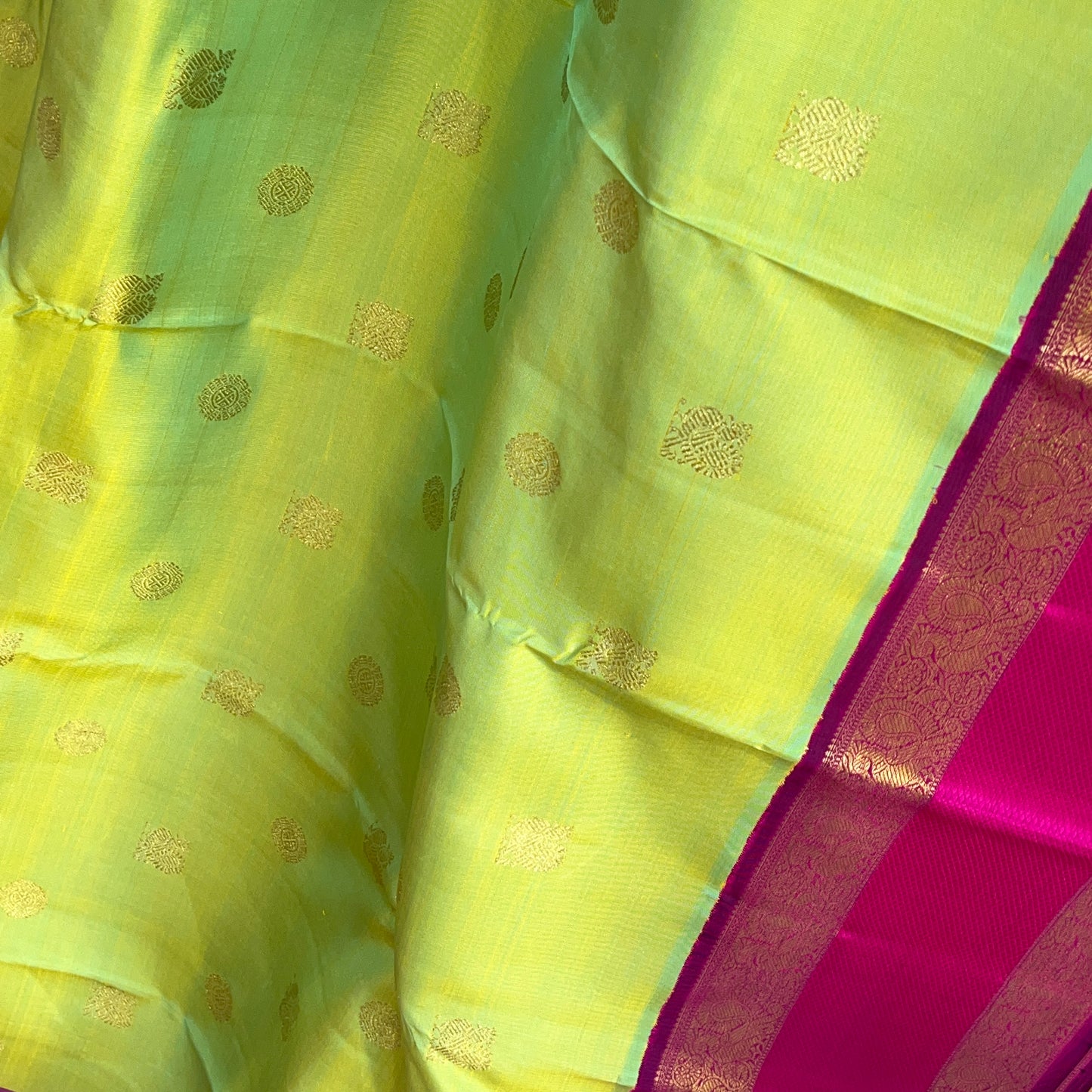 Kanjivaram Silk Saree - AW1299KS