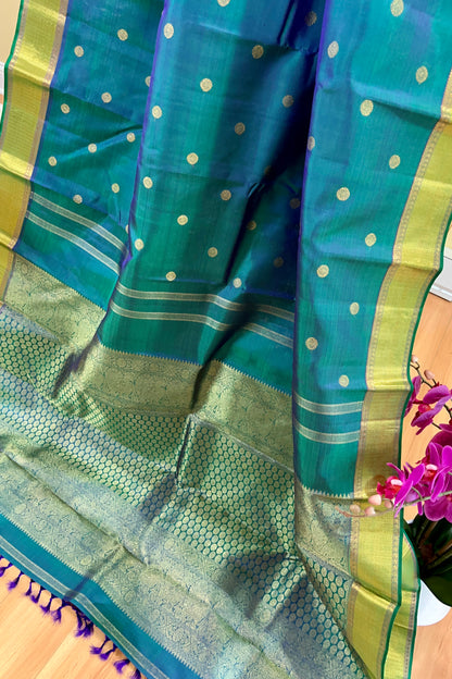 Kanjivaram Silk Saree - AW1295KS