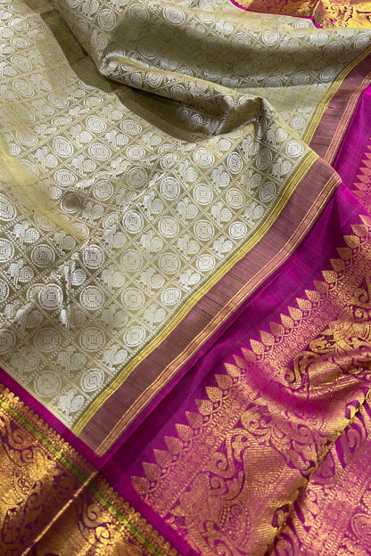 Kanjivaram Silk Saree - AW1258KS