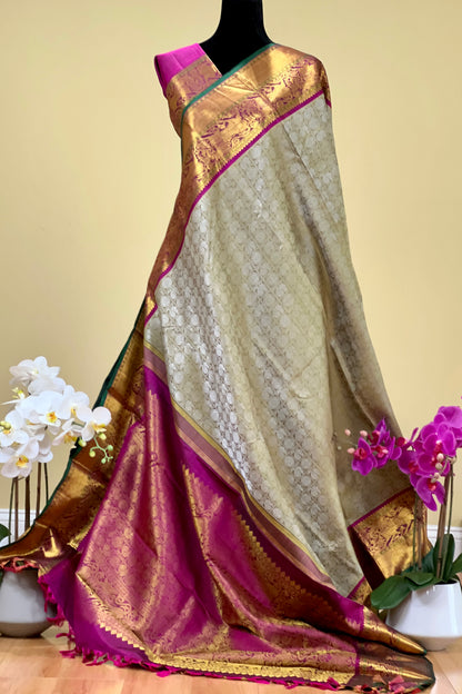 Kanjivaram Silk Saree - AW1258KS