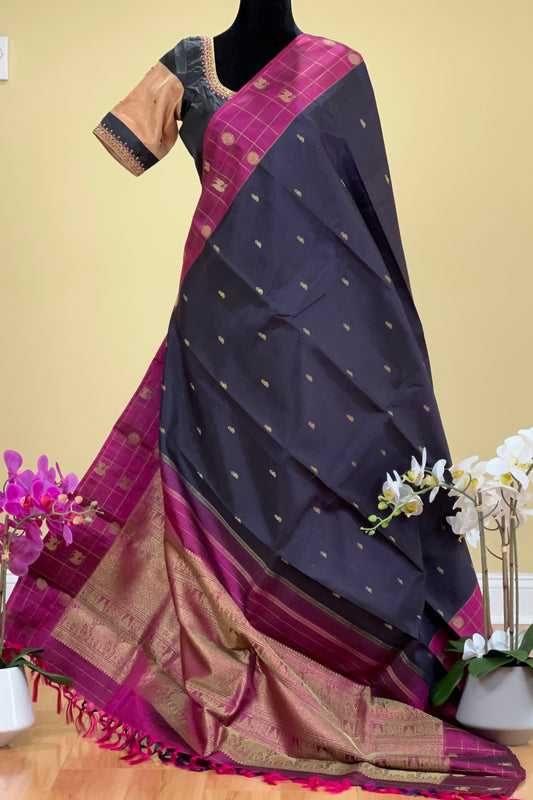 Kanjivaram Silk Saree - AW1344KS