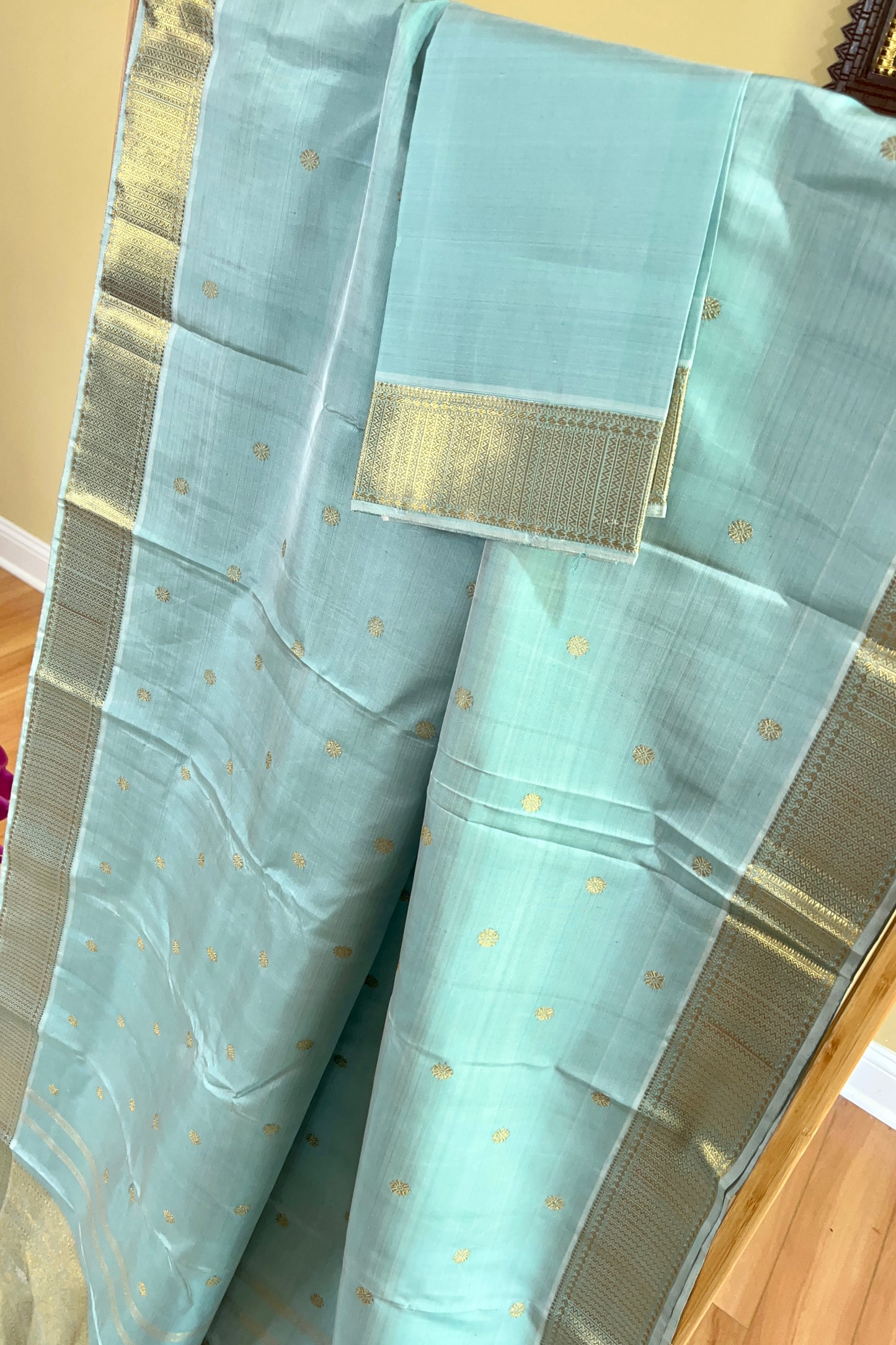 Kanjivaram Silk Saree - AW1348KS