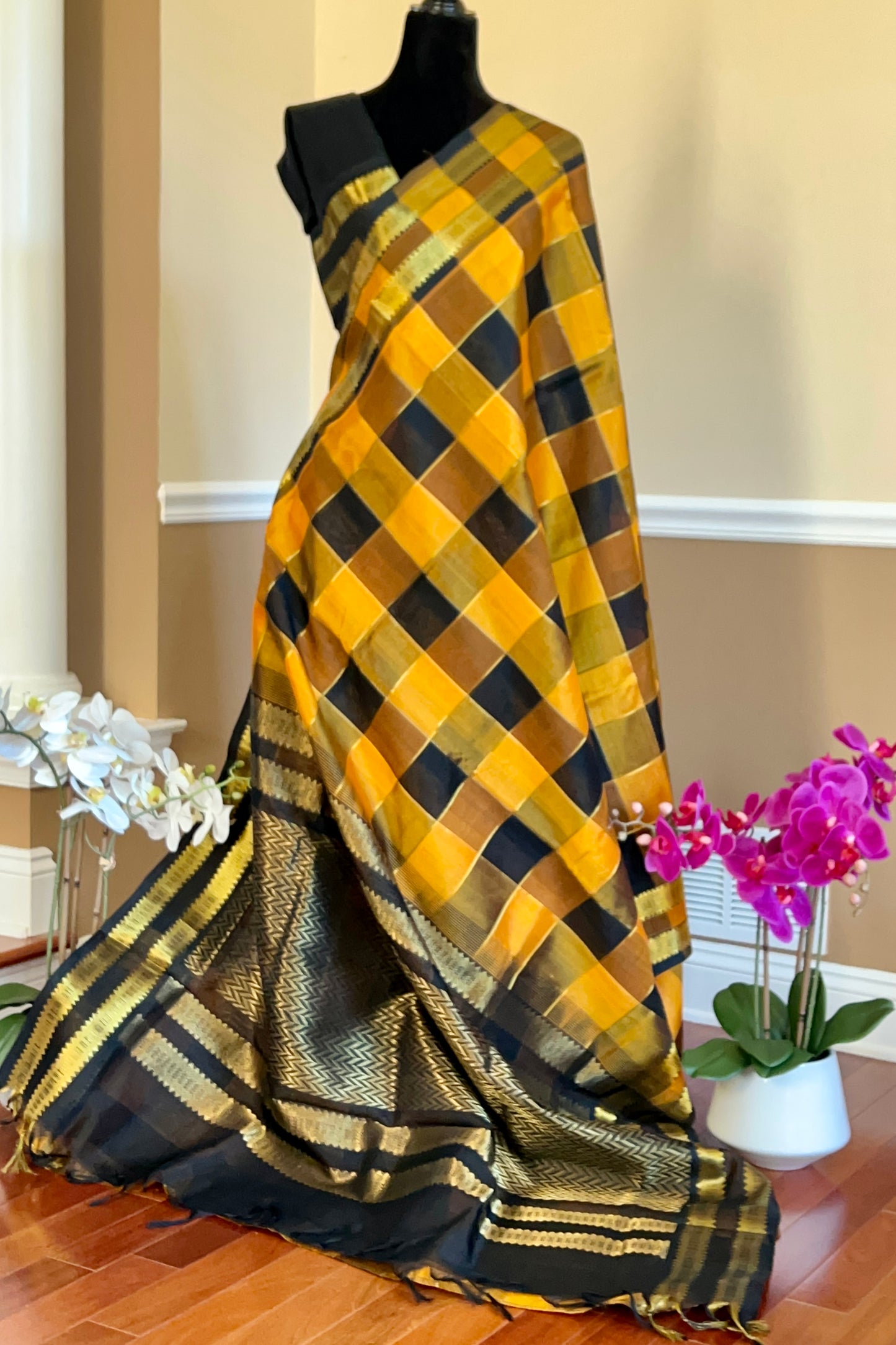 Silk Cotton Saree - AW1351SC