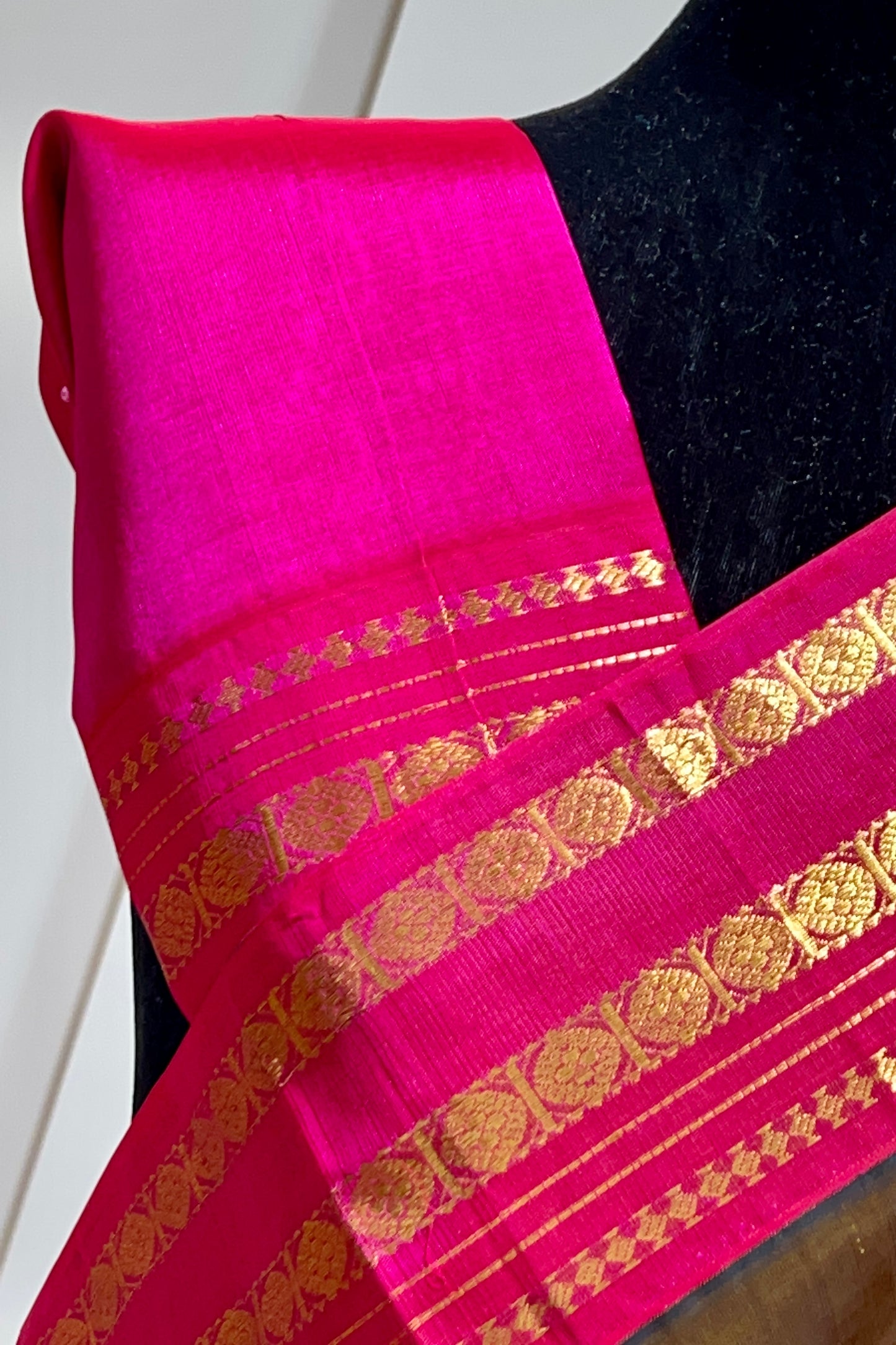 Silk Cotton Saree - AW1328SC